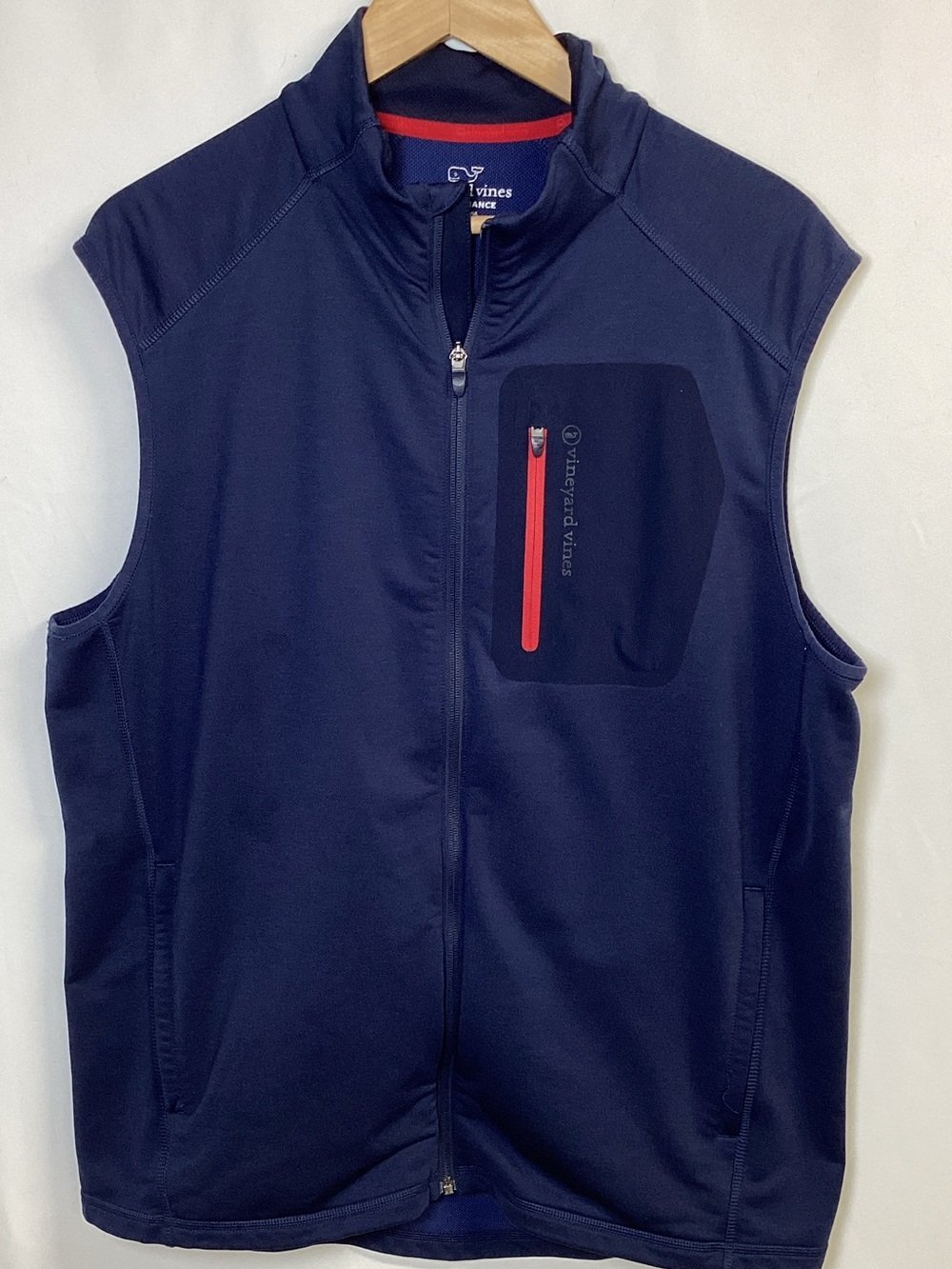 Men’s VINEYARD VINES Blue Performance Zip Up Vest Size L